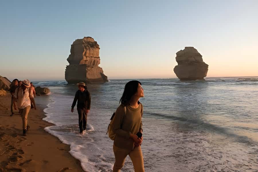 Great Ocean Roads Tours (Min 7 People) - Transport, Timing, and Group Dynamics