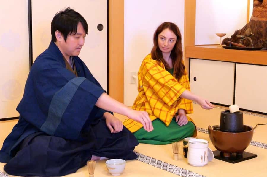 Tea Ceremony & Japanese Sweets at a Historic Temple in Tokyo - Key Points