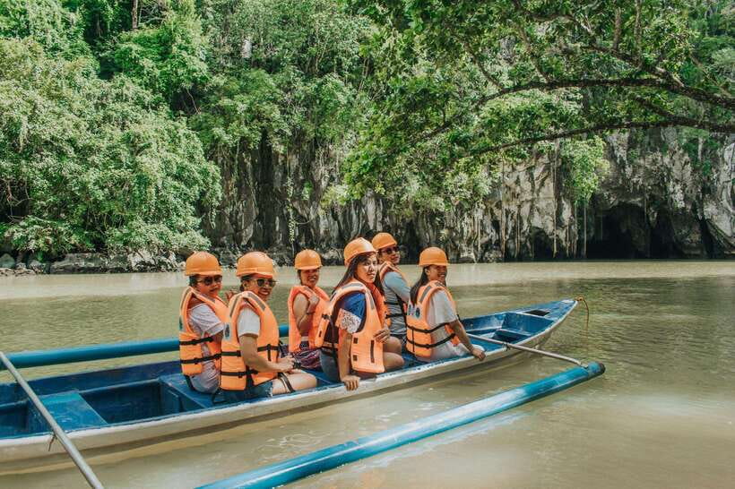 Puerto Princesa: 2-day Quick Paradise Escape with options - The Practical Side: Transportation, Group Size, and Comfort