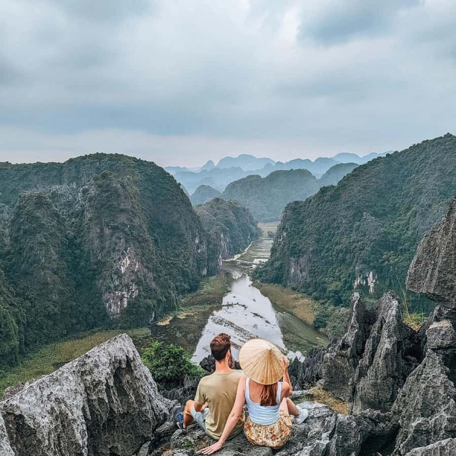 Ninh Binh: Bai Dinh - Trang An - Mua Cave sunset small group - Practical Details and What You Should Know