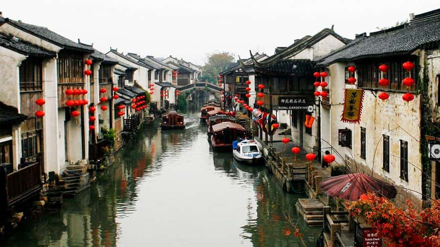 Suzhou: Gardens and Tongli or Zhouzhuang Water Town - Why Choose This Tour?