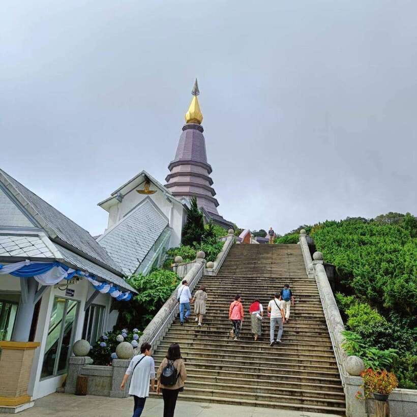 Chiang Mai: Doi Inthanon National Park & Waterfall Day Tour - Wachiratharn Waterfall