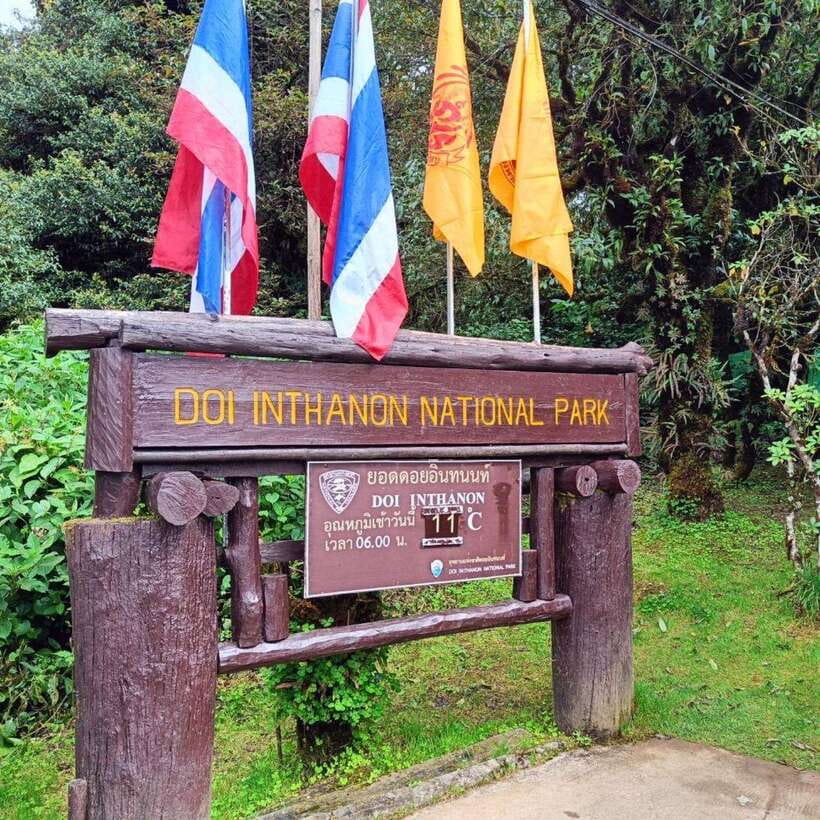 Chiang Mai: Doi Inthanon National Park & Waterfall Day Tour - Hmong Market and Karen Hill Tribes