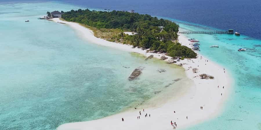 Semporna : Pandanan, Mataking & Pom Pom Island Hopping Tour - What You Can Expect During the Day