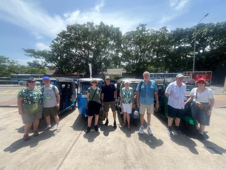 Colombo: Sightseeing Tour by Tuk Tuk - Entry Fees Included - What to Expect and Practical Tips