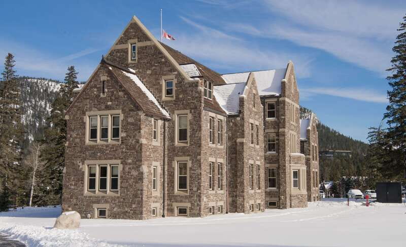 Banff: Guided Day Trip with Hotel Pickup and Drop-off - Final Thoughts