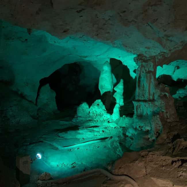 Green Grotto Caves Tour and Transportation - Who Should Consider This Tour?