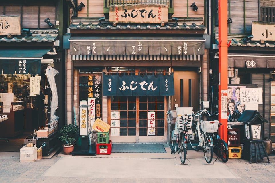 Tokyo Must-See Attractions Private Walking Tour With A Guide - Authentic Experiences and Insights from Reviews