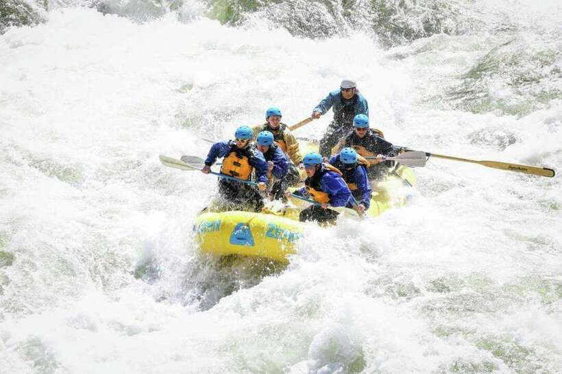 Beginner-Friendly Rafting Adventure on the Trishuli River - An Authentic Nepalese White-Water Experience