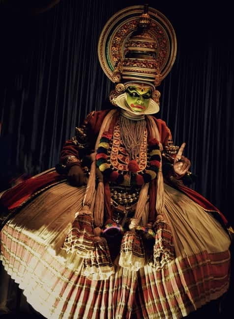 Wilderness & Culture: One Day Tour of Thekkady with Jeep !! - Introduction