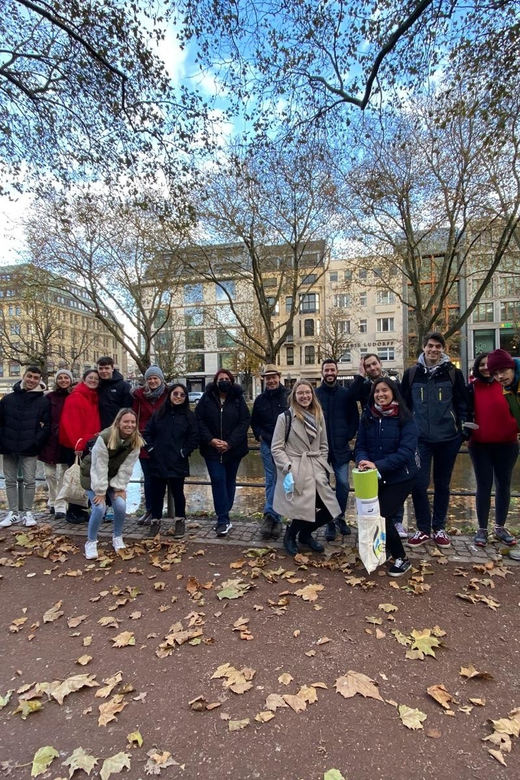 Explore Düsseldorf with Passionate tour guides! - Key Points