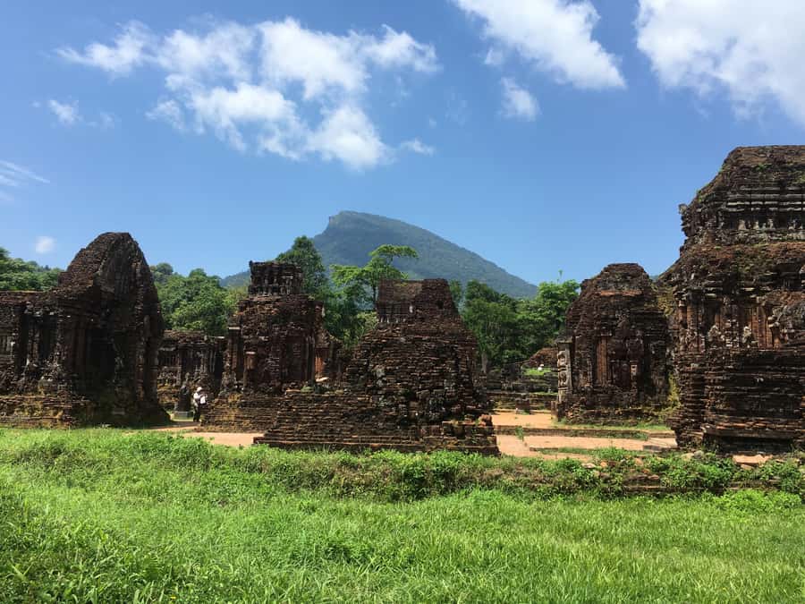 Early My Son tour/transfer to avoid crowd and the heat - Good To Know