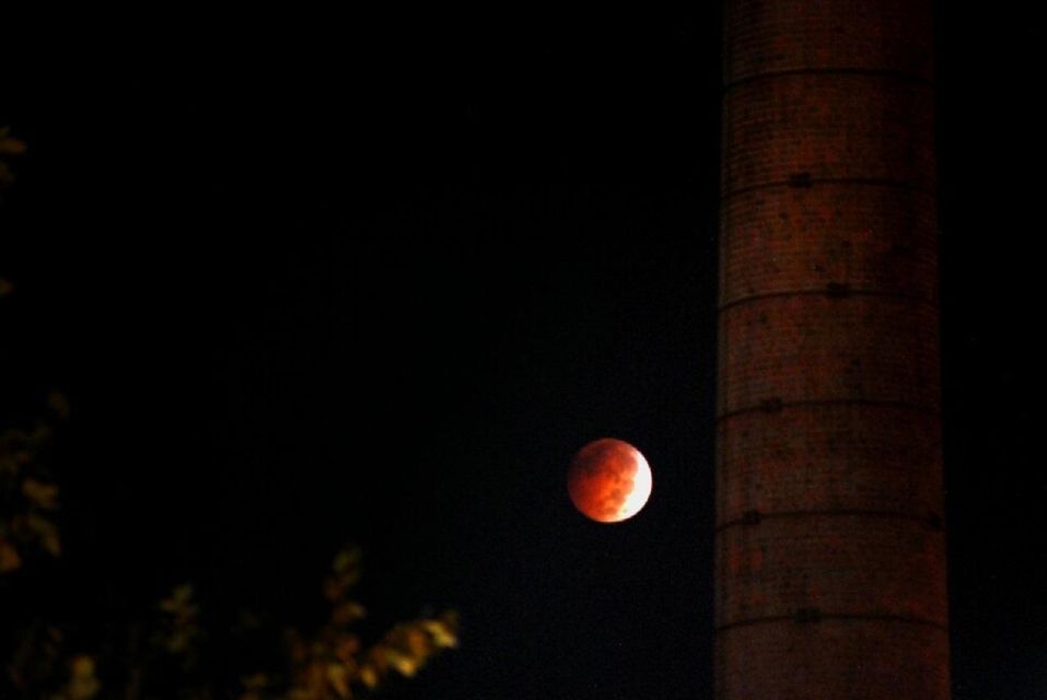 The Original Raleigh Ghost Walk - Discovering the Haunted Corners of Raleigh: The Original Raleigh Ghost Walk