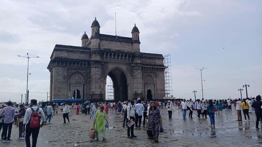 Private Mumbai Sightseeing Tour with Pickup, Car & Guide - Good To Know
