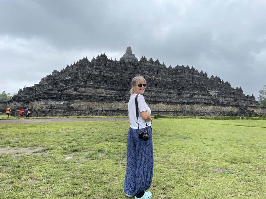 Yogyakarta: Borobudur, Prambanan, and Sultan Palace Day Tour - Key Points