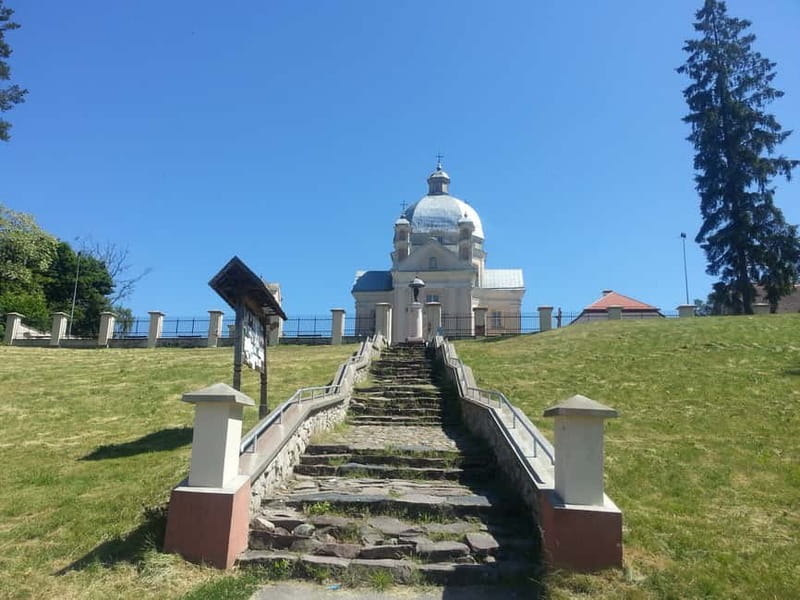 Dzukija National Park and Grutas Park: Full-Day Tour - A detailed look at the tours highlights