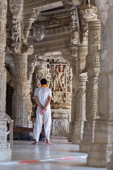 Watch Ranakpur Temple with Jodhpur drop from Udaipur - Authentic Experiences and Practical Tips