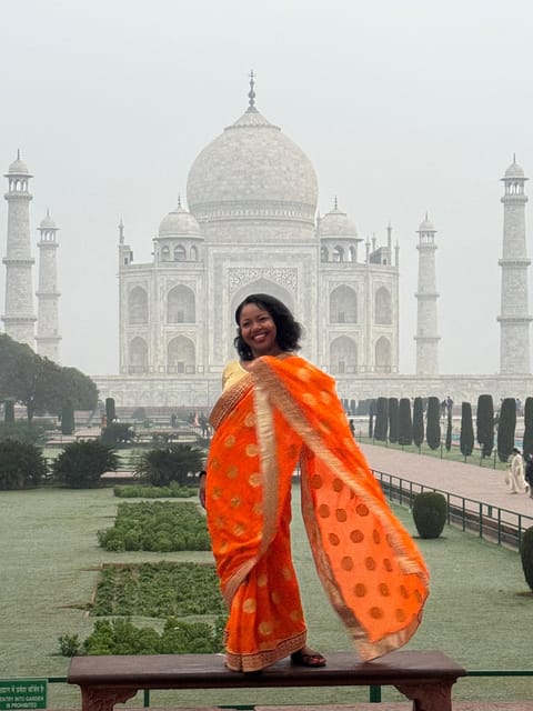 Rent a sari or kurta pajama for Taj Mahal visit & picture - Who Is This Experience Best For?