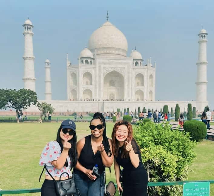 From Delhi: Private Taj Mahal & Agra Tour with 5* Lunch - Key Points