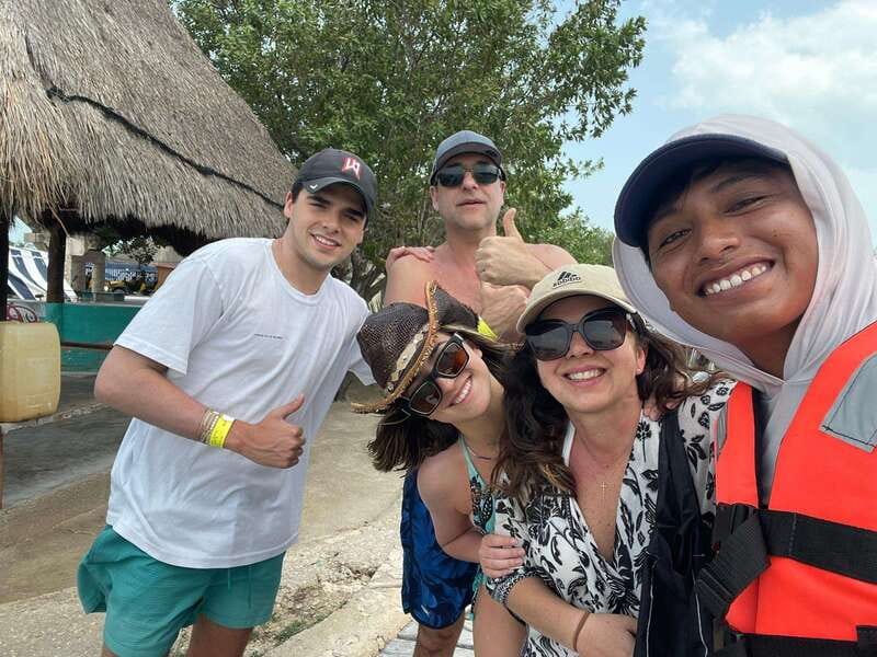 Holbox: Punta Mosquitos, Yalahau, & Pasión Island Boat Tour - A Detailed Look at the Experience