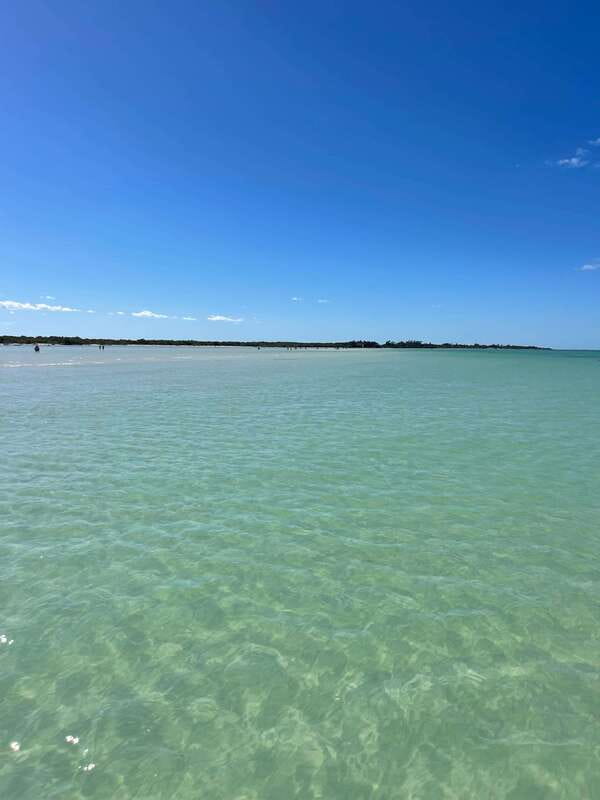 Holbox: Punta Mosquitos, Yalahau, & Pasión Island Boat Tour - Authentic Insights from Reviews