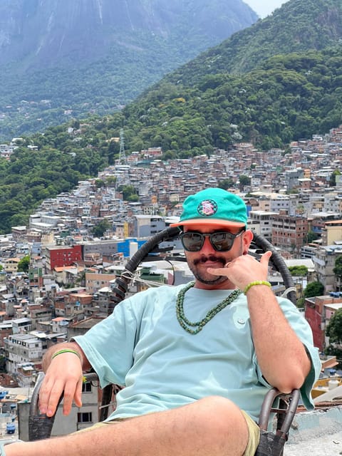 Rio: Favela Rocinha Tour with Local Guide & Secret Spots - Exploring the Hidden Corners