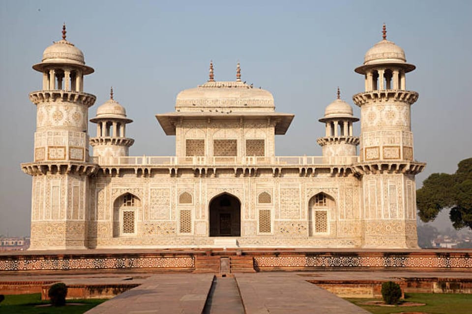 Agra fort, I'timd-ud-Daulah & Mehtab Bagh Express Tickets - FAQ