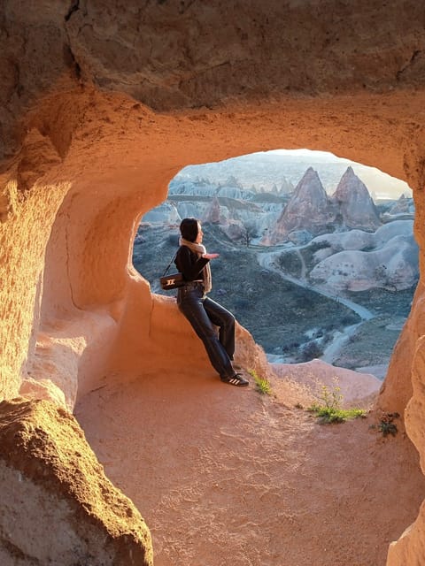 Cappadocia: Sunset Rose Valley Hiking Tour - What the Tour Includes