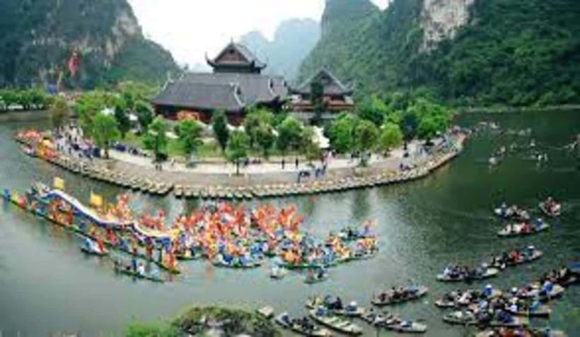 Hanoi: Ninh BinhHoa Lu or Bai Dinh, Trang An Boat &Mua Cave - Who Is This Tour Best Suited For?