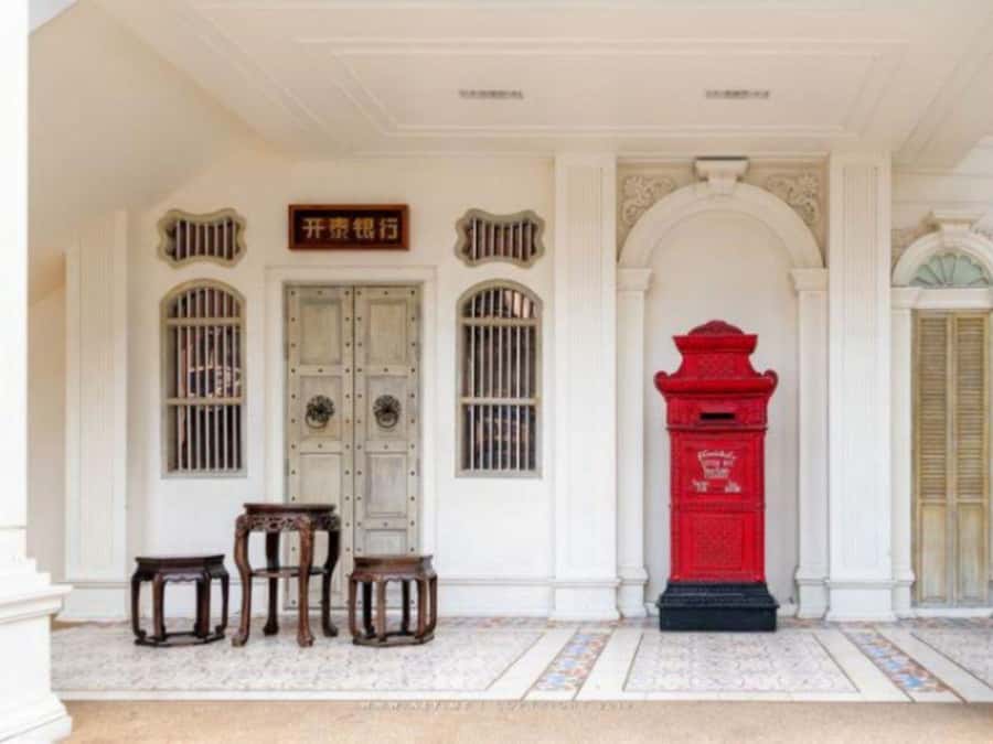 Phuket: Old Town Street Art Walk & Tile Painting Workshop - A Guided Journey Through Old Phuket Town