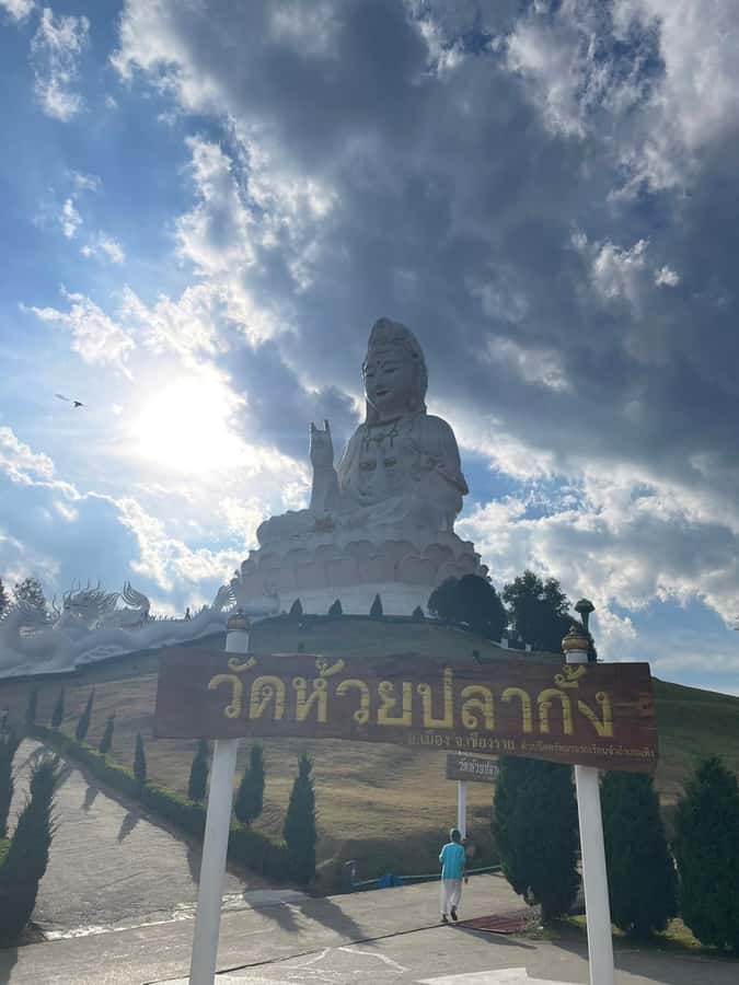 Private trip Chiang Rai Day trip, White Temple, Blue temple - An In-Depth Look at the Tour