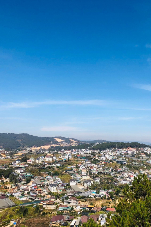 Tour To Explore The 3 Most Beautiful Waterfalls In Da Lat - FAQ  