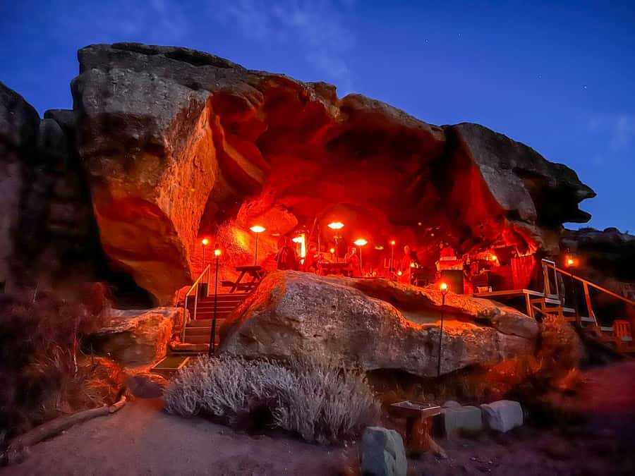 Lakes and Caves Tour with Dinner - Practical Considerations