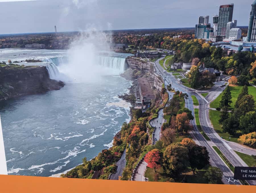 Toronto: Niagara Falls Tour with Boat Ride, Dinner, & Lights - Major Sightseeing: Canadian Side of Niagara Falls