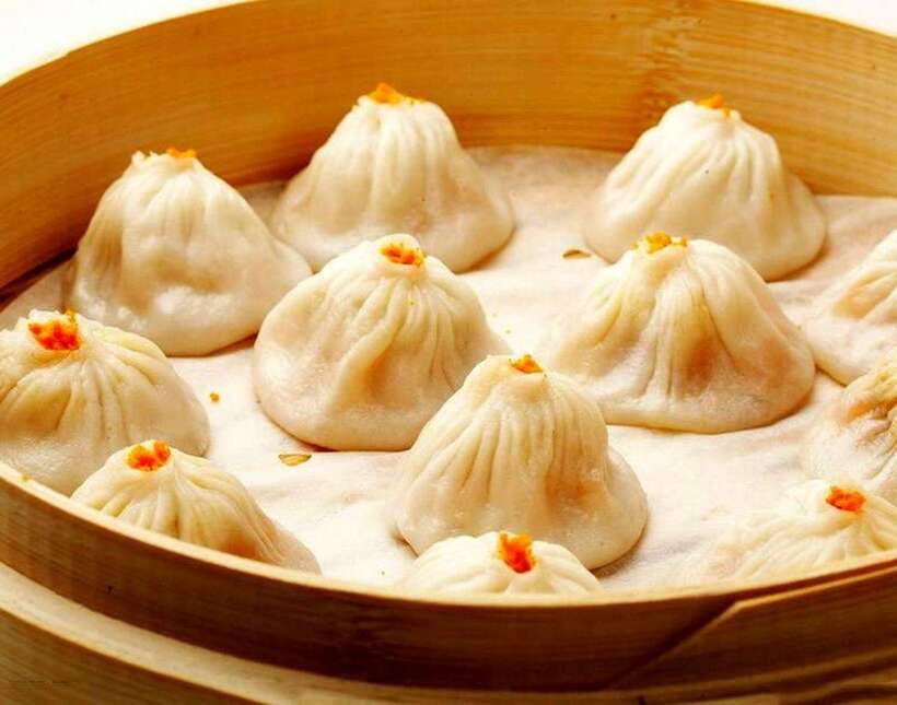 Shanghai Night River Cruise VIP Seat with Authentic Dinner - Who Will Love This Tour?