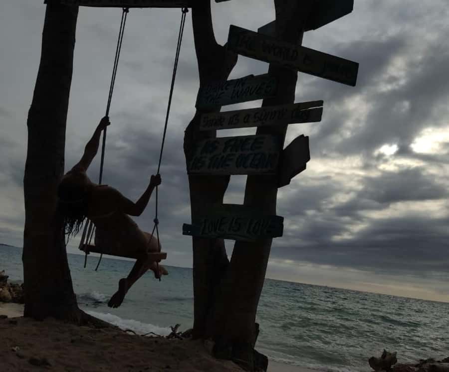 Cartagena: Cristal Beach Day Trip with Cocktail and Lunch - Cartagena: Cristal Beach Day Trip with Cocktail and Lunch