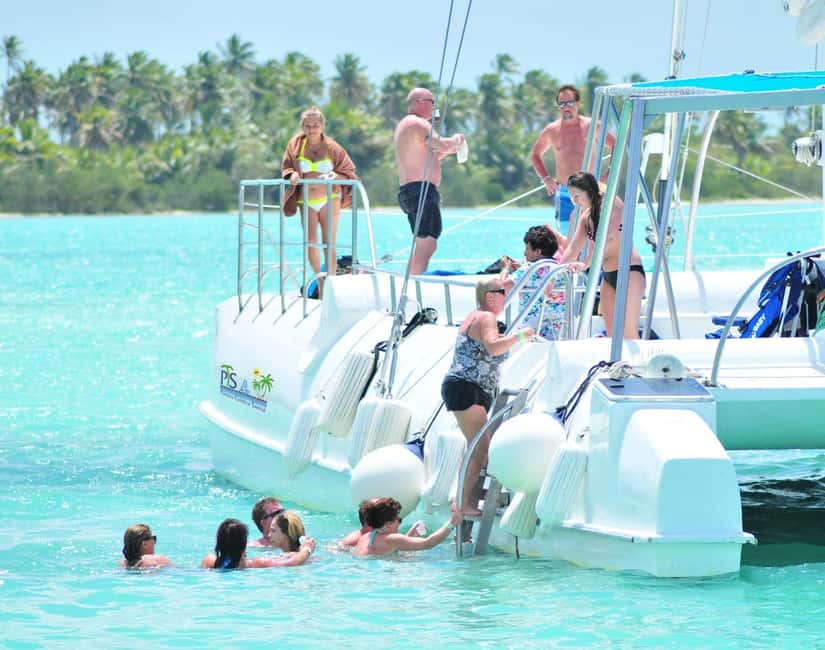 Santo Domingo: Catamaran to Saona An Unforgettable Journey - An In-Depth Look at the Saona Catamaran Tour