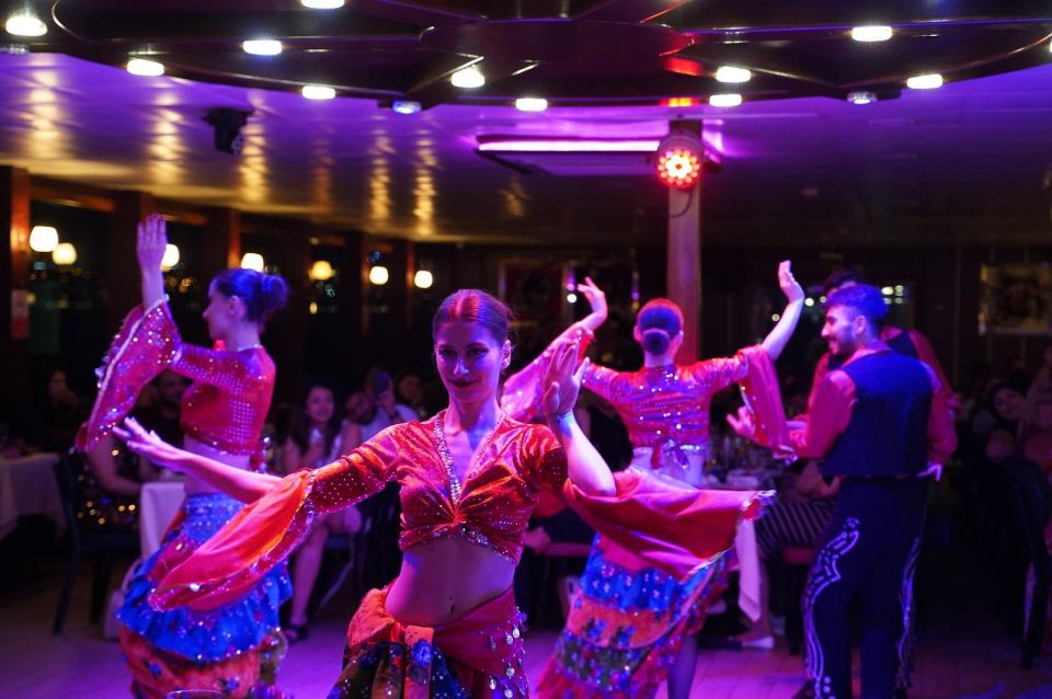 Istanbul: Pasha Istanbul Dinner Cruise - The Sum Up