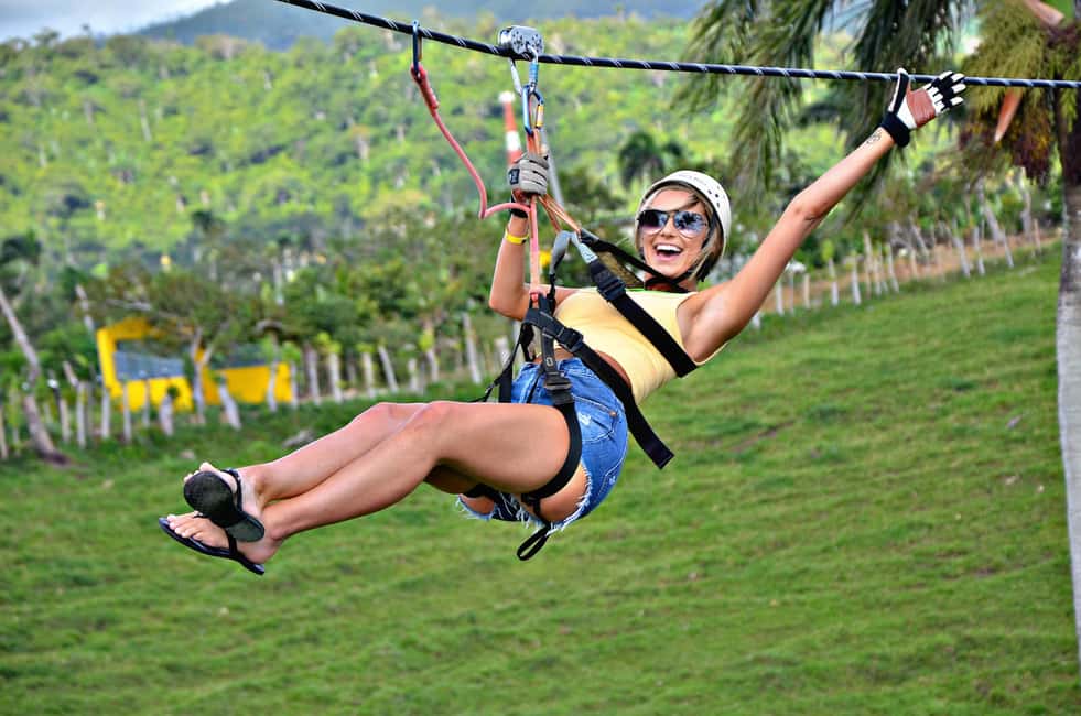 Punta Cana:Paseo en buggie ,caballo y ziplines en la selva - A Closer Look at the Tour Experience