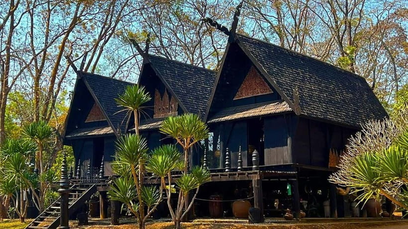 Chiang Mai: Chiang Rai Temples, Golden Triangle & Boat Tour - What Sets This Tour Apart