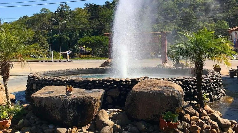 Chiang Mai: Chiang Rai Temples, Golden Triangle & Boat Tour - Final Thoughts