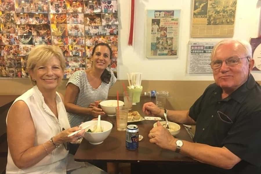 Singapore: Best Street Food Tour With A Local Guide - What Makes the Tour Stand Out?