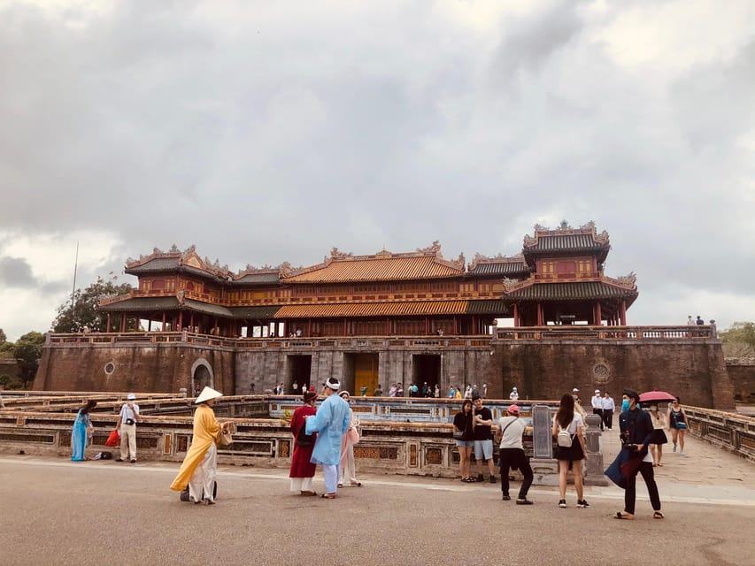 Hue : Deluxe Walking Tour to Imperial City with Local Guide - Who Is This Tour Best For?