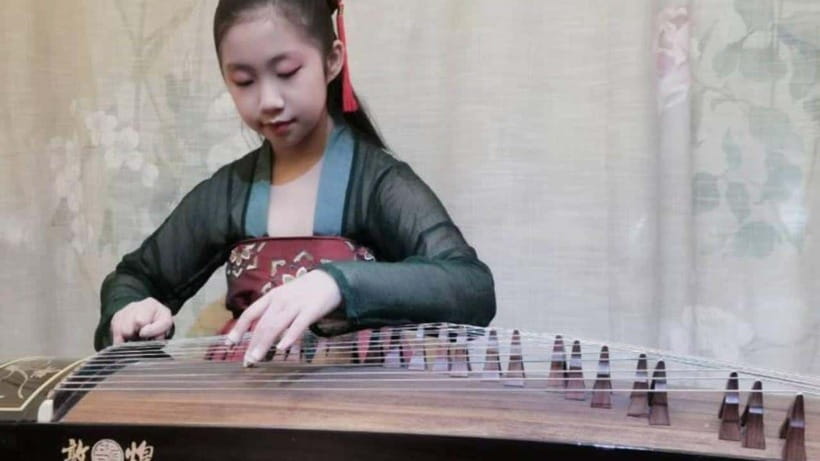 Wear Hanfu and play guzheng - Overview of the Experience