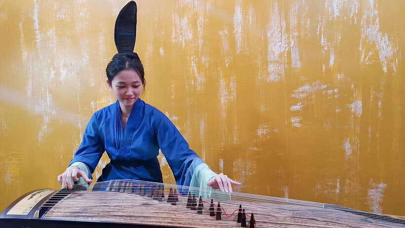 Wear Hanfu and play guzheng - A Deep Dive into the Itinerary