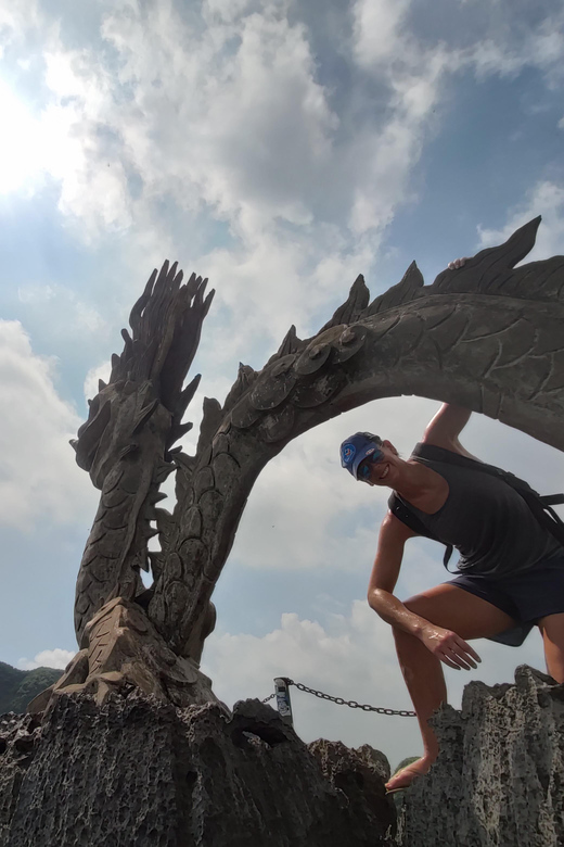 Ninh Binh Day Trip - Mua Cave - Tam Coc boating - Hoa Lu - An In-Depth Look at the Ninh Binh Day Trip