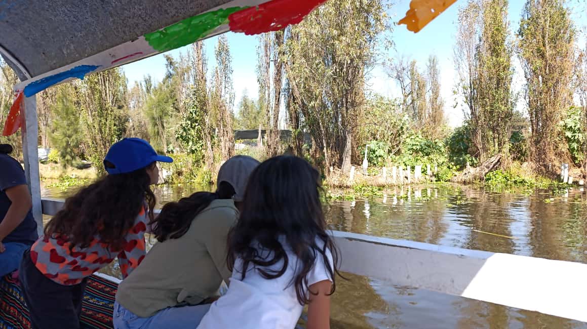 Xochimilco for kids and families - What You Can Expect on This Family-Friendly Tour