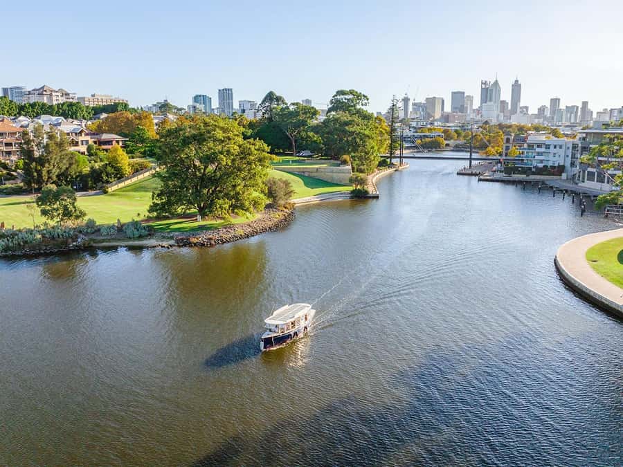 Perth: 7-Day Rottnest Island Tour Package with Accommodation - Day 4: Discovering Margaret River