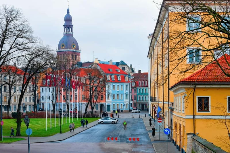 Riga: Insta-Perfect Walk with a Local - FAQ