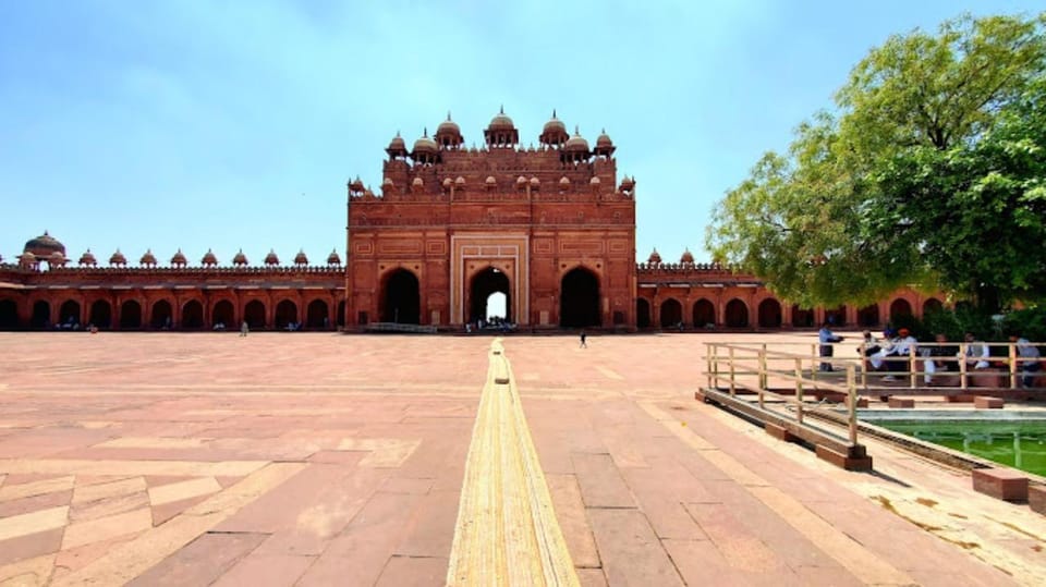 Fatehpur Sikri Private Day Trip with Transfers - Who Will Enjoy This Experience?